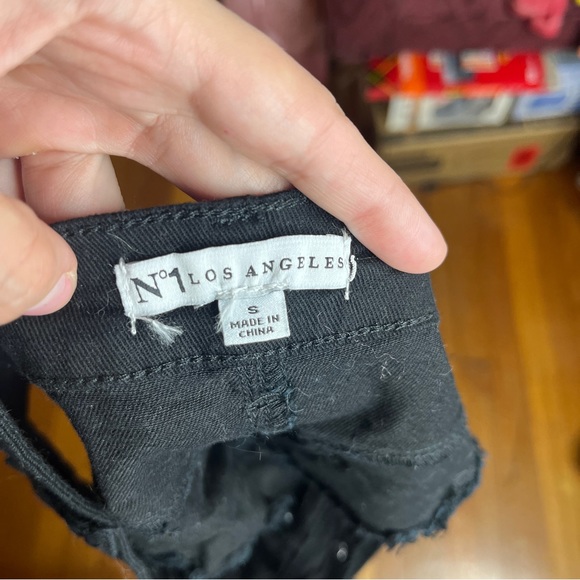 No 1 Los Angeles Black Raw Hem Jean Booty Shorts Size Small - Picture 3 of 4